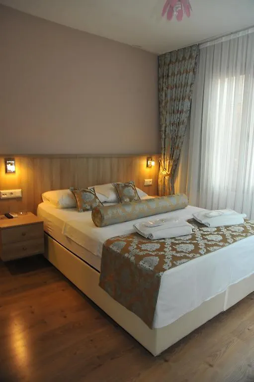 Serra Boutique Hotel İstanbul 3*,  Türkiye